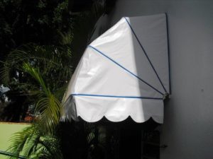 toldo para janelas residenciais